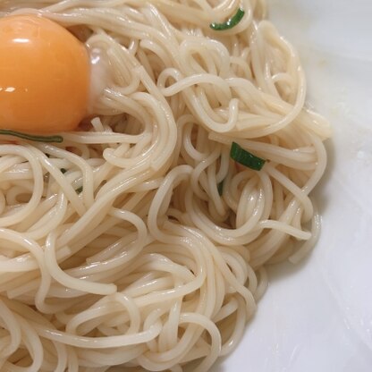 お昼ご飯にいただきました♪ラーメンが無かったのでそうめんで( ˊᵕˋ ;)とっても美味しかったです(● ˃̶͈̀ロ˂̶͈́)੭ꠥ⁾⁾